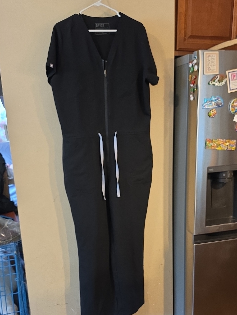 FIGS Black Zipper-Front Jumpsuit with Drawstring Waist XL EUC